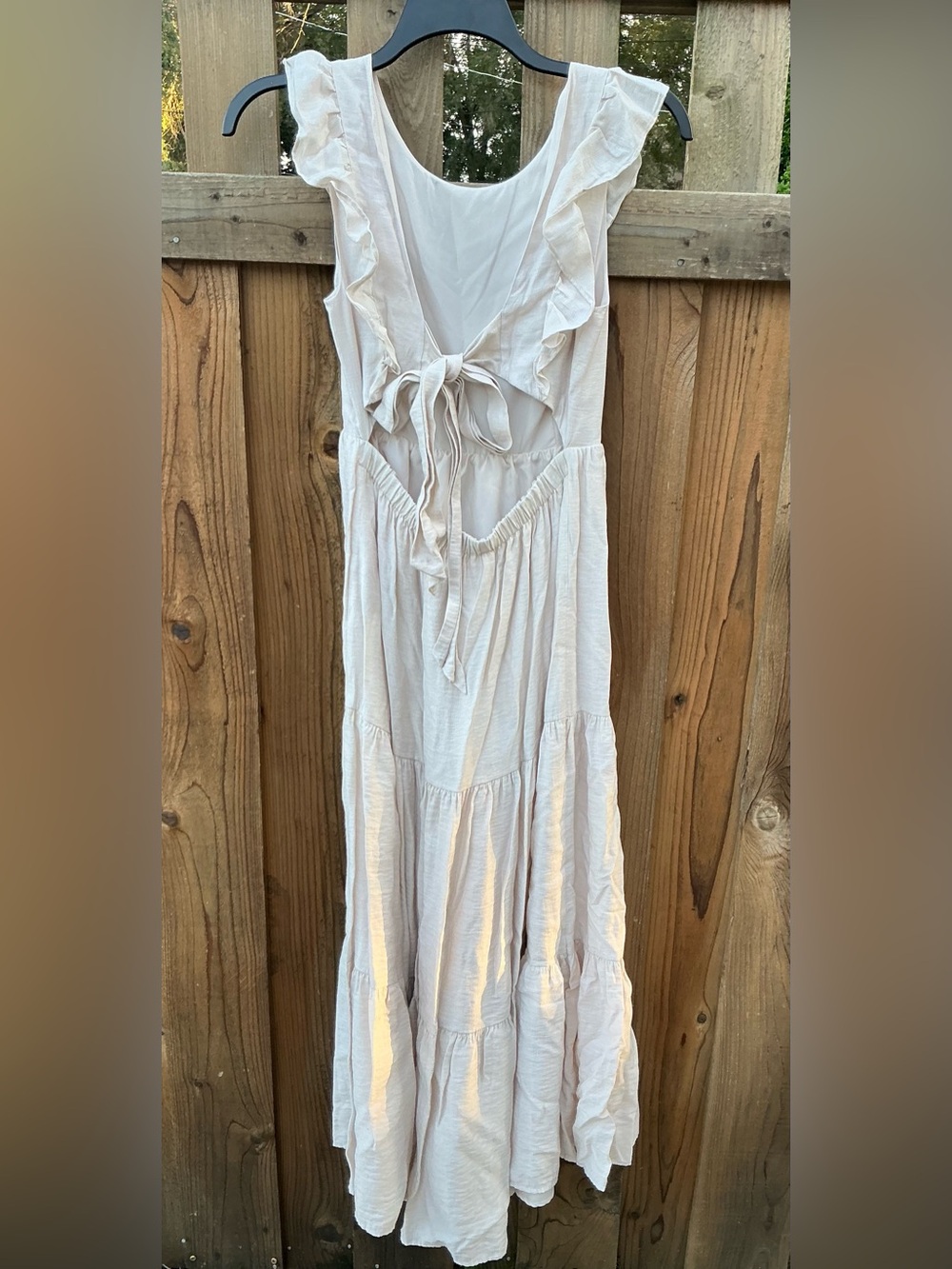 Cute Ruffle Tie-Back Maxi Dress ๐ธ - Picture 4 of 9
